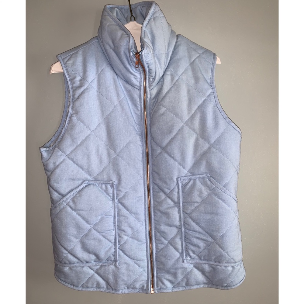Light blue vest